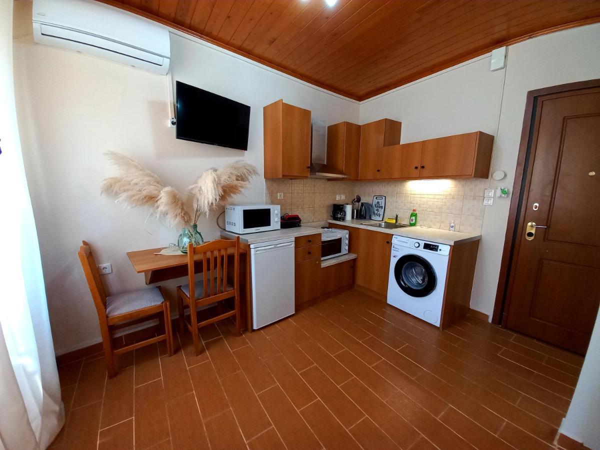 Ml Saroko Apartment 2 Corfu  Екстериор снимка